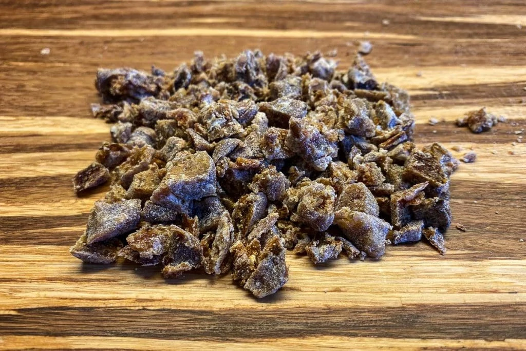 Chopped dates on a chopping board