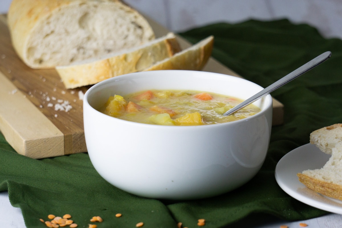 Easy Scottish Lentil Soup Recipe (with Vegetarian Option) - Scottish Scran